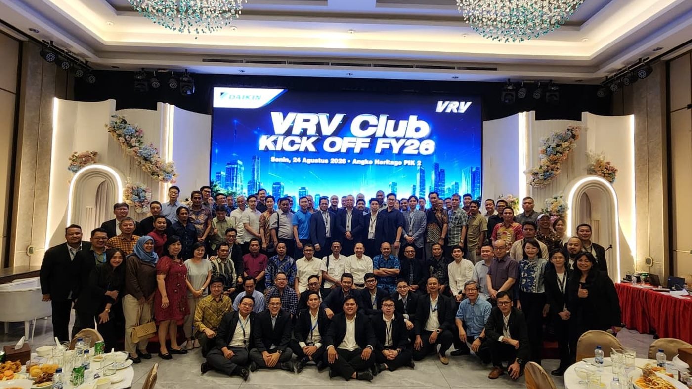 Foto bersama peserta Daikin VRV Club Kick Off FY26 di Angke Heritage PIK 2